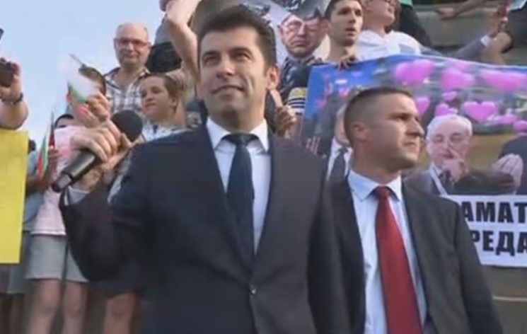 Днес видяхме как един човек г н Слави Трифонов една